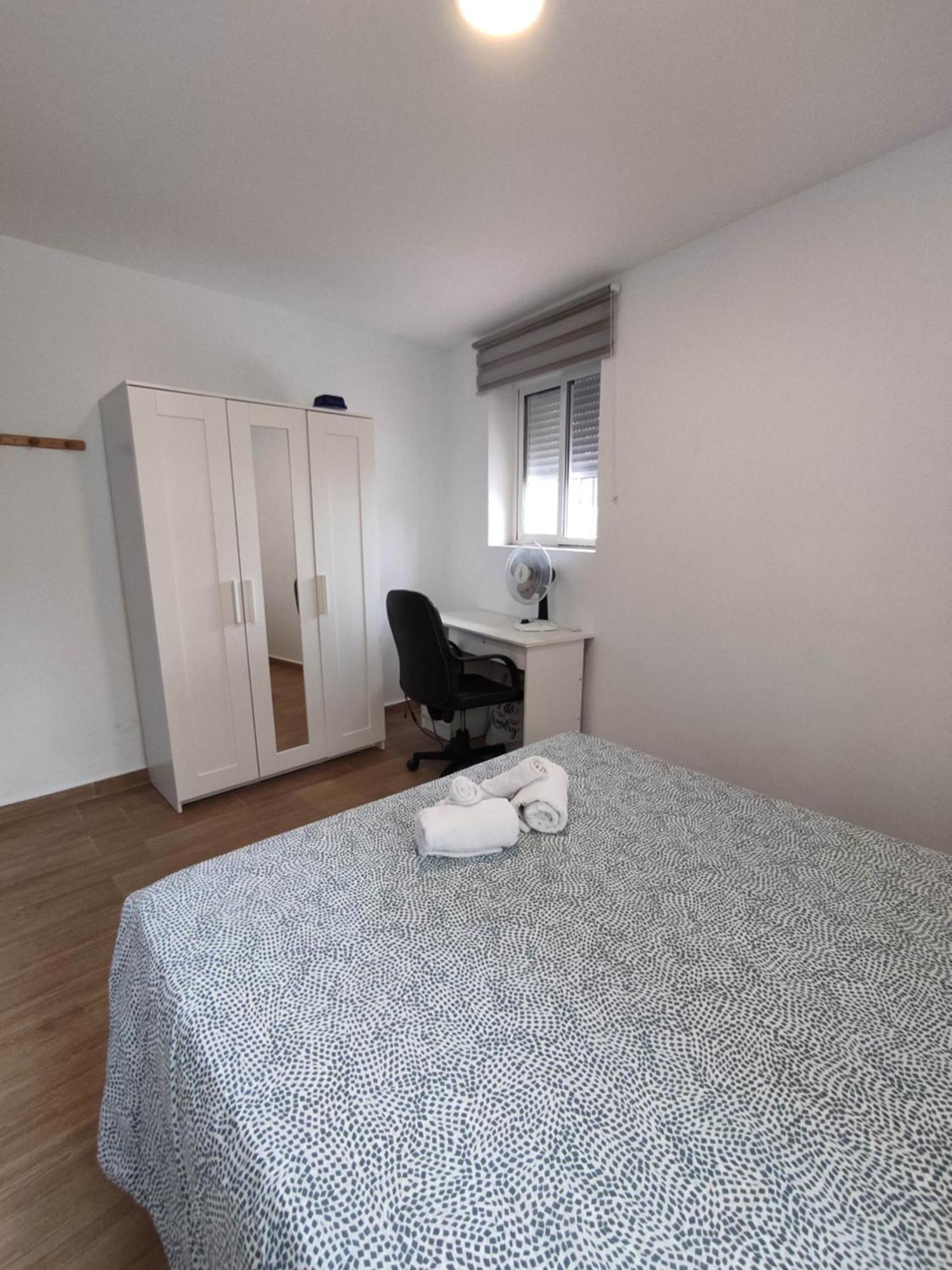 Puerta De La Caleta Apartment Кадис Екстериор снимка
